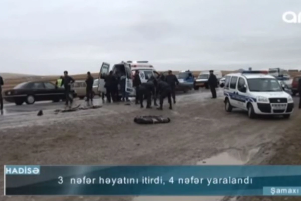 Azərbaycanda dəhşətli qəza: 3 nəfər öldü, 4 nəfər yaralandı (VİDEO) Azərbaycanda dəhşətli qəza: 3 nəfər öldü, 4 nəfər yaralandı (VİDEO)