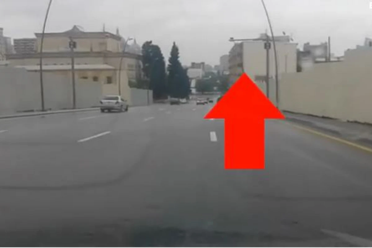 Вниманию водителей! На этой дороге в Баку установили новый радар (видео) Вниманию водителей! На этой дороге в Баку установили новый радар (видео)