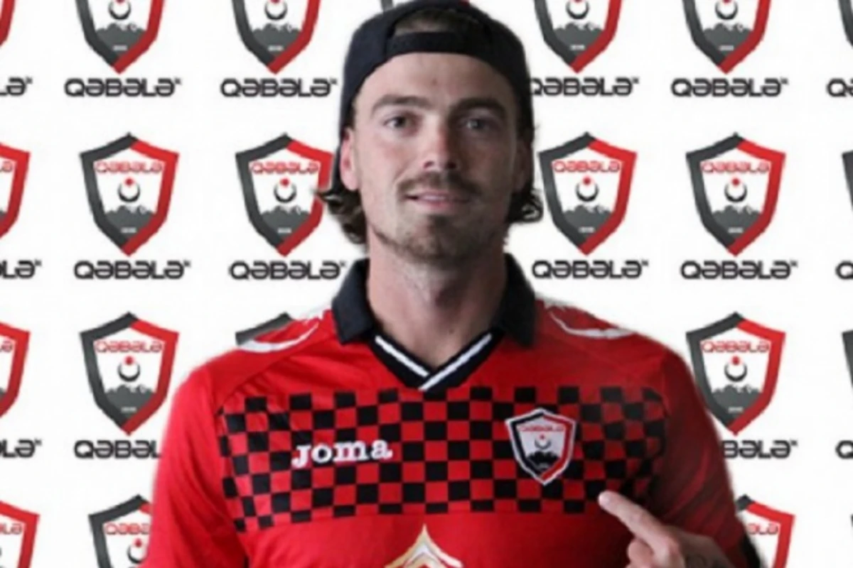 Qəbələdə heç nə yoxdur, küçələrdə inəklər gəzir - Hollandiyalı futbolçu