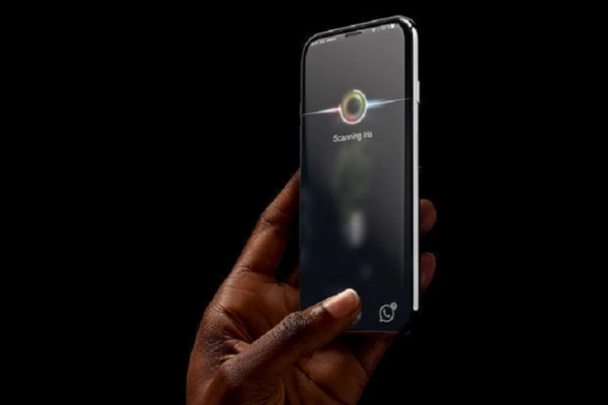 Yeni iPhone 8lər şişməyə başladı - FOTO