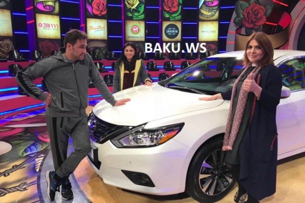 Maşın şounun final mərhələsi başladı - 14 saatdı mübarizə gedir (FOTO) Maşın şounun final mərhələsi başladı - 14 saatdı mübarizə gedir (FOTO)