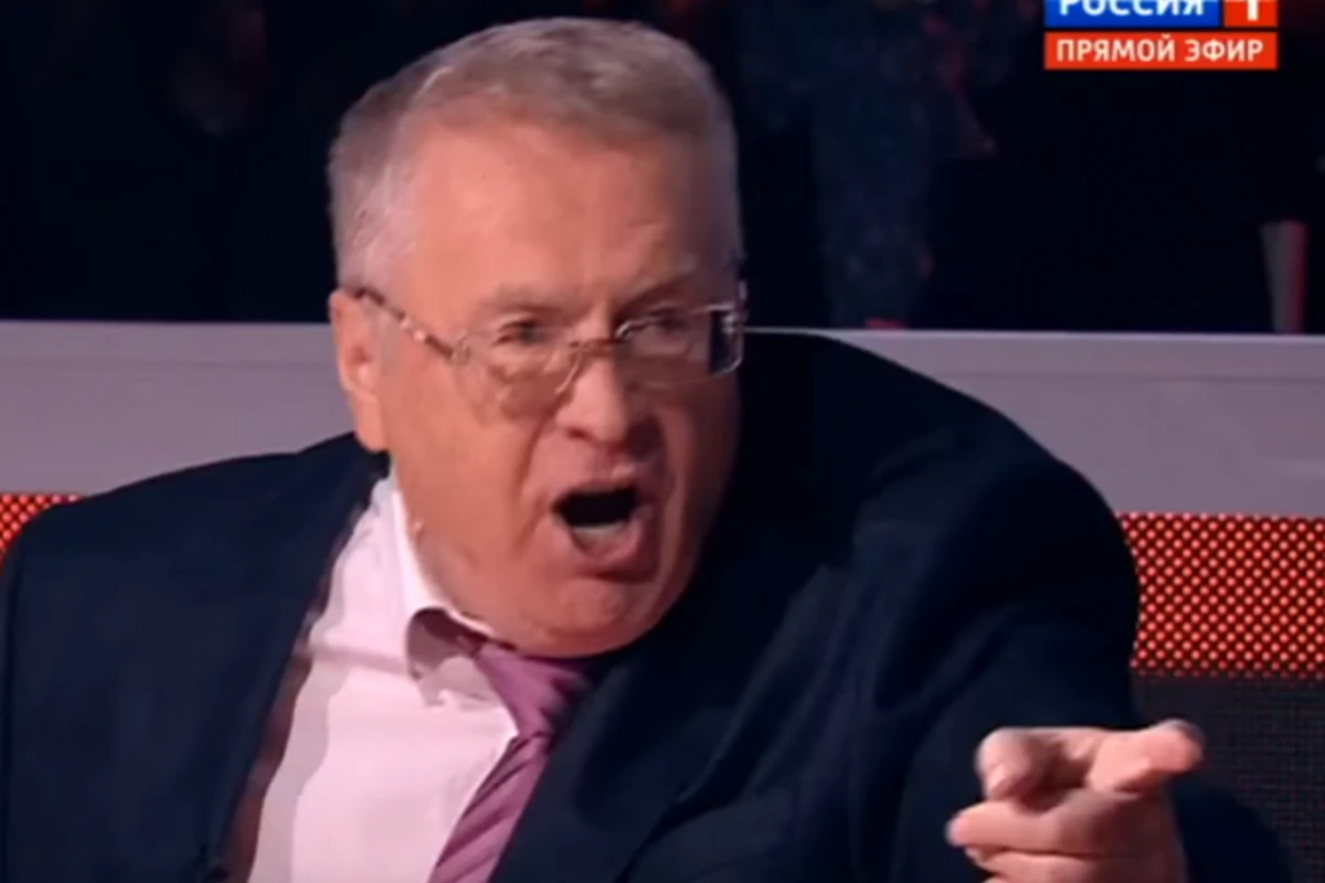 Жириновский устроил скандал в прямом эфире: Ты свинья, мразь... (видео)