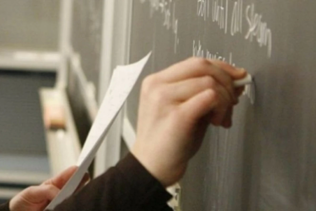 Обнародована сумма зарплаты учителей, прошедших диагностическую оценку