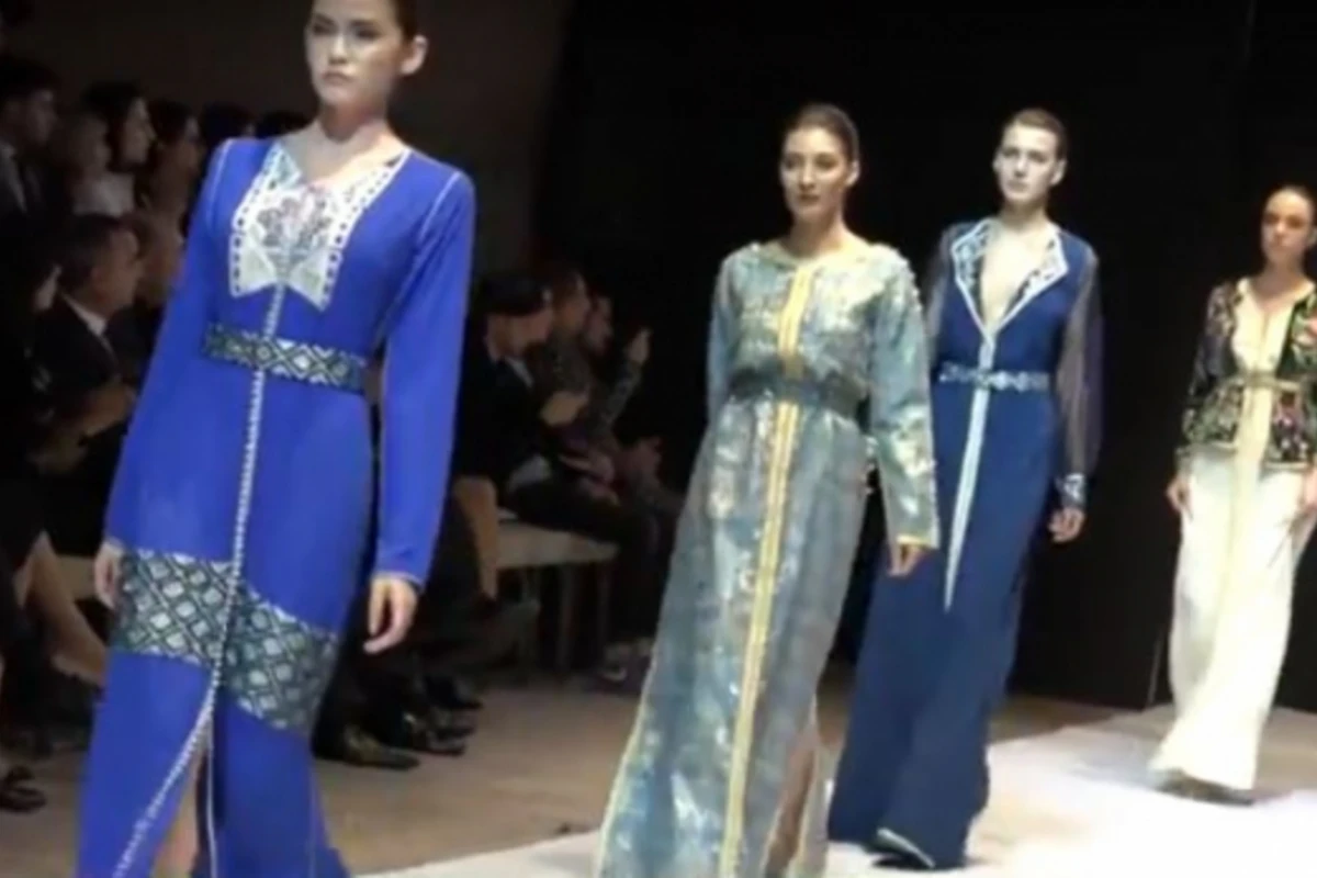 Высокая мода Востока на Azerbaijan Fashion Week (видео) Высокая мода Востока на Azerbaijan Fashion Week (видео)
