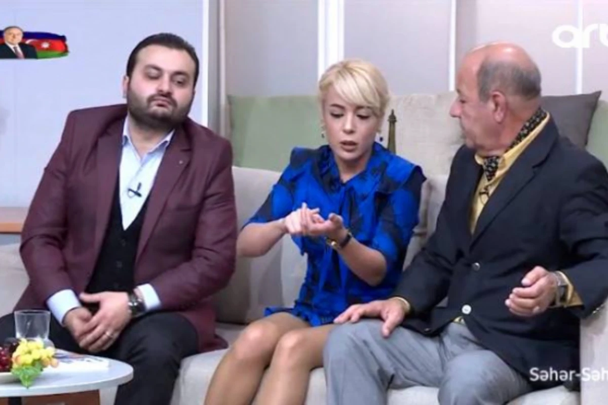 Səidə Sultan efirdə əsəbiləşdi: Bu saat da ürəyim istəyəni edib ərə gedərəm (VİDEO) Səidə Sultan efirdə əsəbiləşdi: Bu saat da ürəyim istəyəni edib ərə gedərəm (VİDEO)