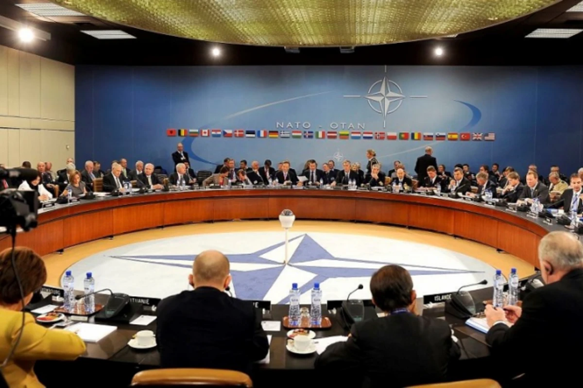 NATO PA-nın konfransında azərbaycanlı və erməni deputatlar arasında mübahisə yaranıb
