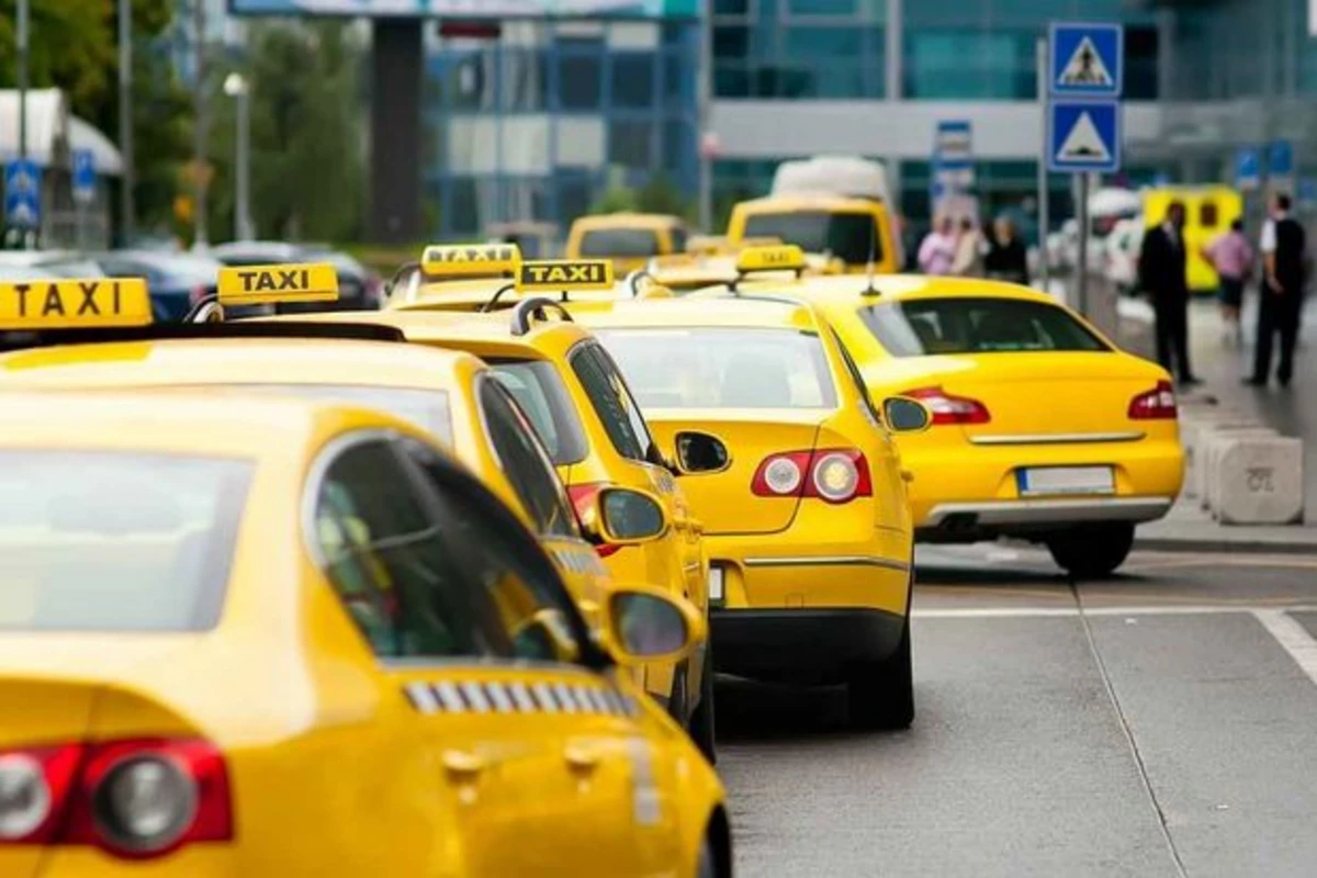 Через 3 дня цены на услуги такси в Азербайджане вырастут на 18% Через 3 дня цены на услуги такси в Азербайджане вырастут на 18%