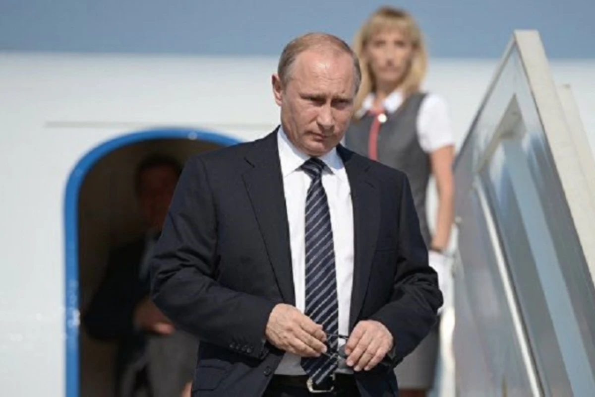 Putin Türkiyəyə səfər edib Putin Türkiyəyə səfər edib