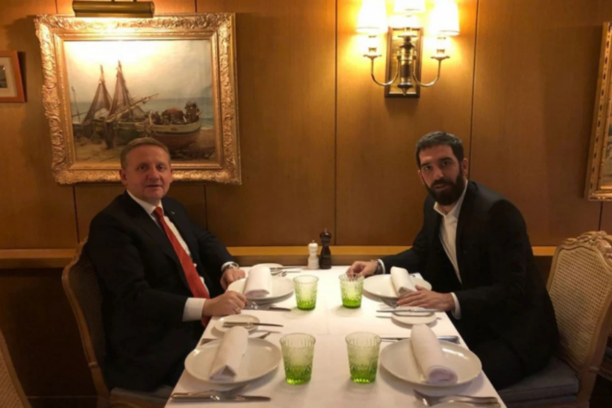 Arda Turan Türkiyə liqasına gəlir - klub rəhbəri AÇIQLADI Arda Turan Türkiyə liqasına gəlir - klub rəhbəri AÇIQLADI