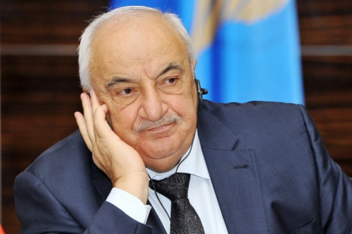 Abid Şərfiov: “Kimsə övladımın tərbiyəsizlik etdiyini deyə bilməz”