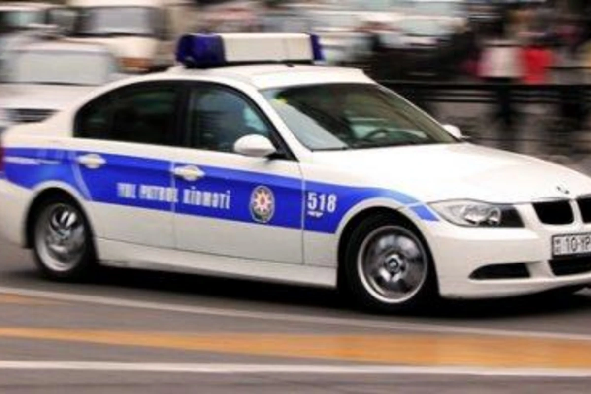 В Баку 23 патрульных автомобиля преследовали автохулигана