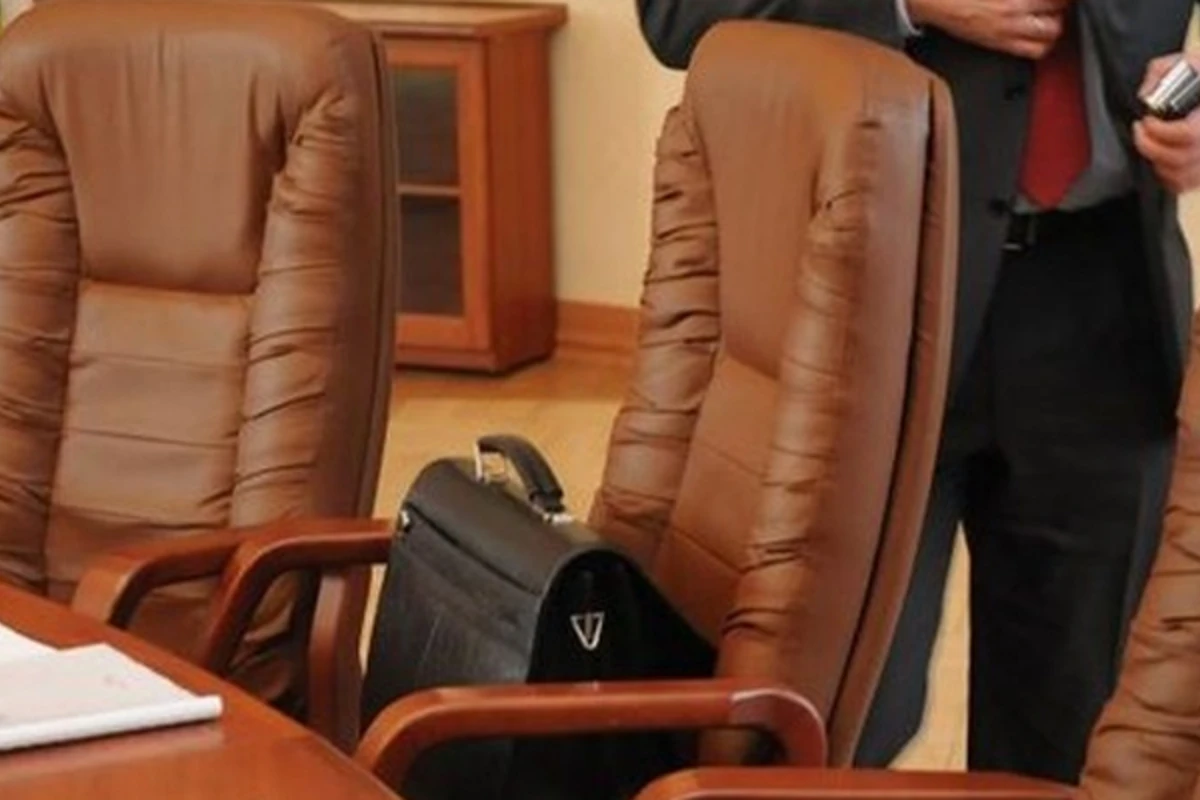 Azərbaycanlı məmur vəfat etdi Azərbaycanlı məmur vəfat etdi