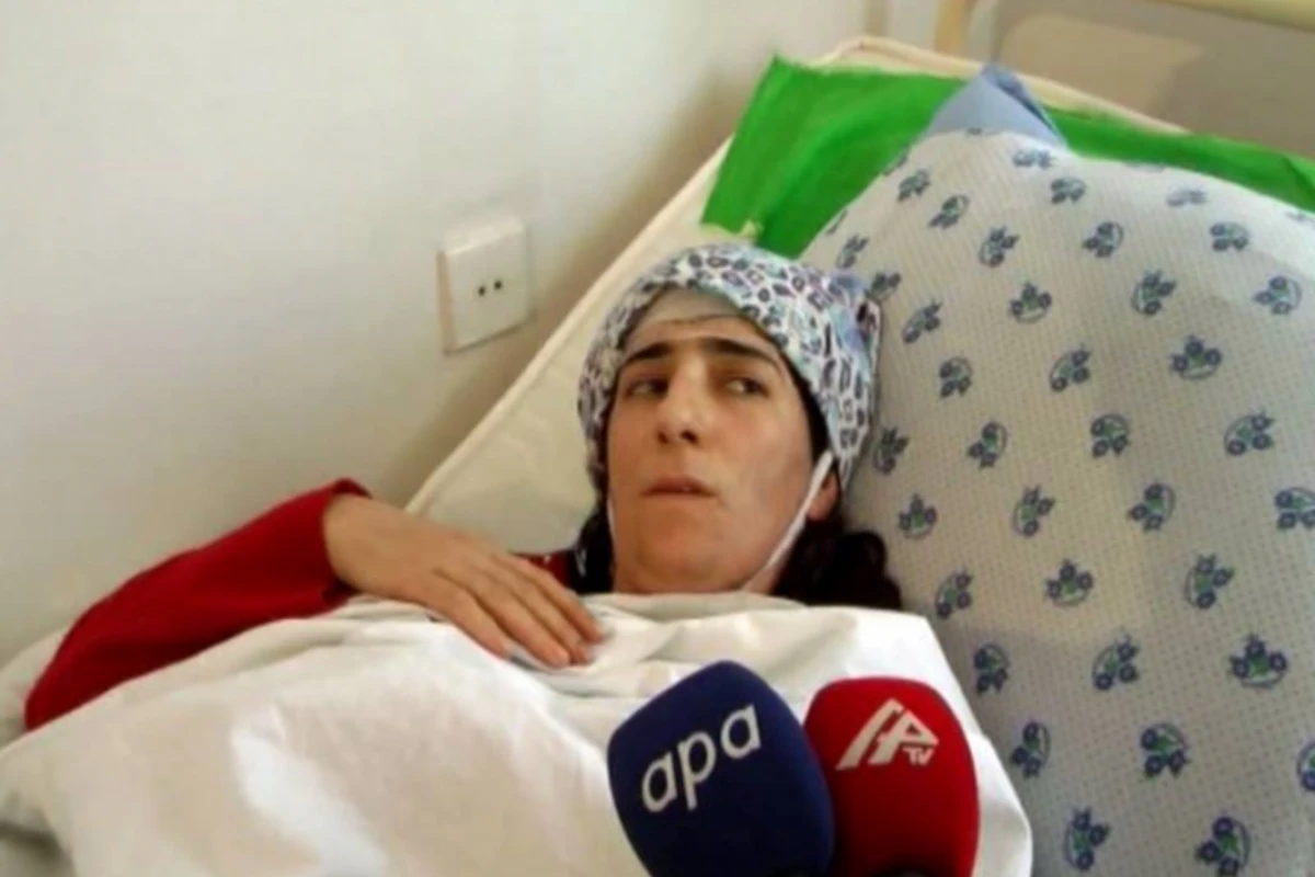 Uşağımın boynuna siqaret basdı - Əri baltalayan qadın danışdı (VİDEO) Uşağımın boynuna siqaret basdı - Əri baltalayan qadın danışdı (VİDEO)