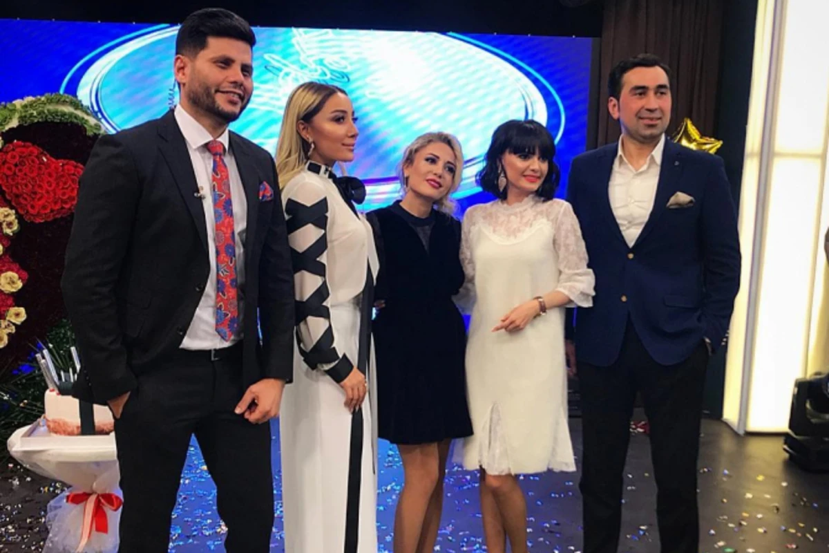 Натаван Хабиби попала в неловкое положение в прямом эфире (видео)