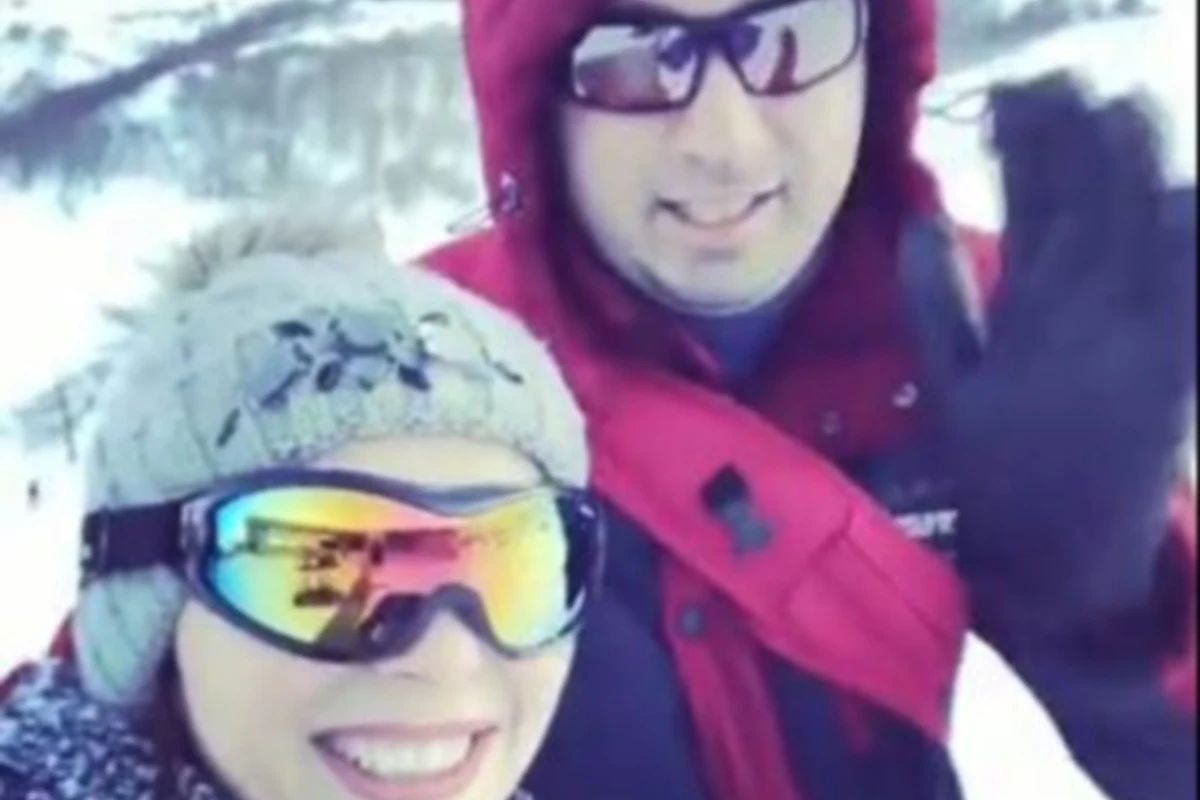 Манана отдыхает с семьей на горнолыжном курорте (видео)