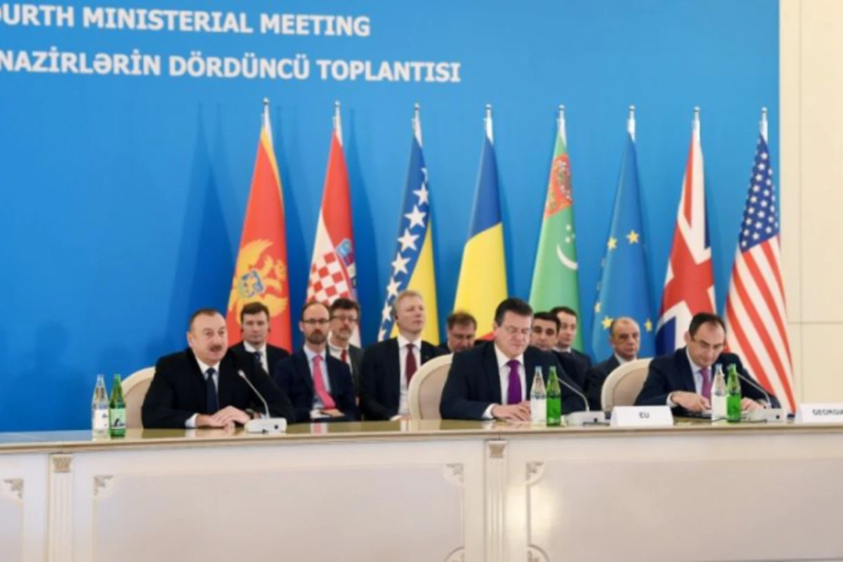 İlham Əliyev: Azərbaycan öz qaz ehtiyatları ilə Avropa bazarına daxil olmağa hazırdır İlham Əliyev: Azərbaycan öz qaz ehtiyatları ilə Avropa bazarına daxil olmağa hazırdır
