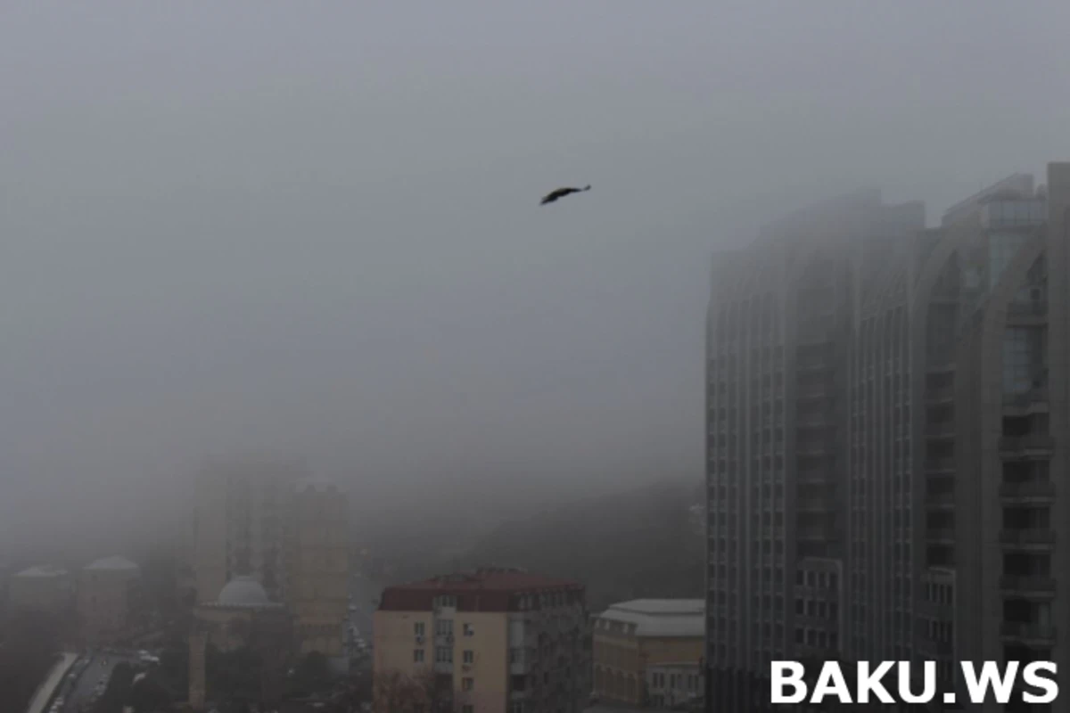 Bakını duman bürüdü (VİDEO)