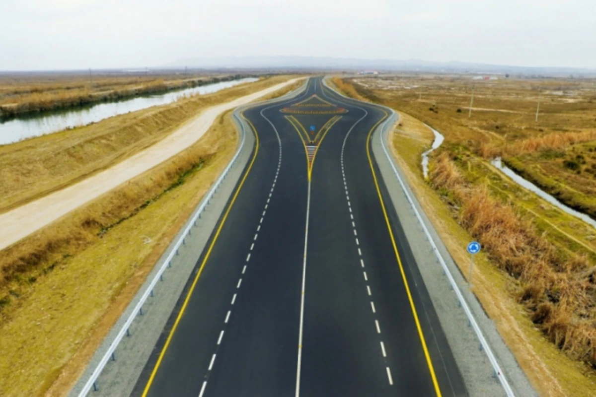 В Азербайджане сдана в эксплуатацию новая дорога (фото)