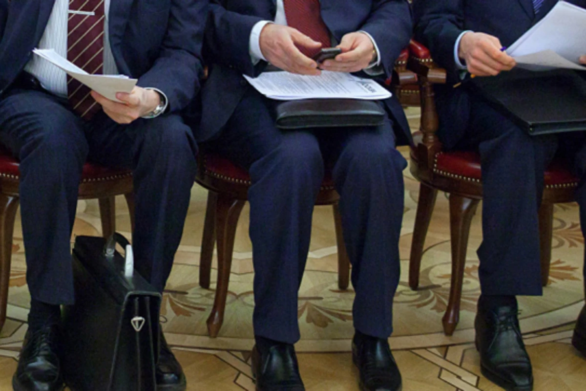 Кабмин обрадовал чиновников