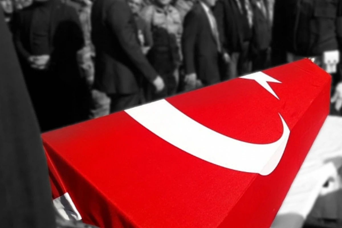 100-dən çox terrorçu qəfil hücüma keçdi - 8 şəhid, 13 yaralı 100-dən çox terrorçu qəfil hücüma keçdi - 8 şəhid, 13 yaralı