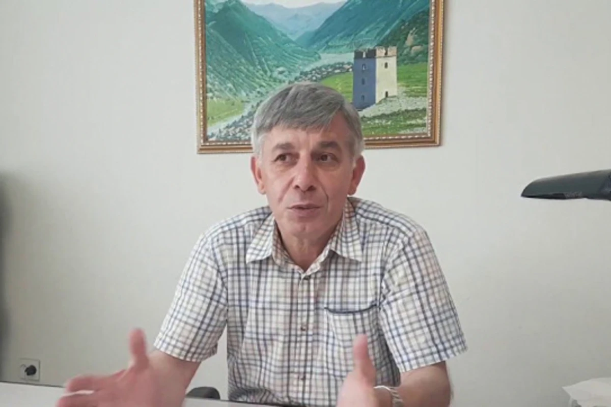 В Баку трагически погиб главный редактор известного издания