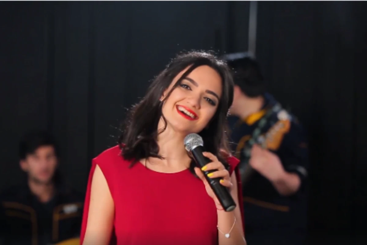 STP-dən xanımlarımıza musiqili təbrik