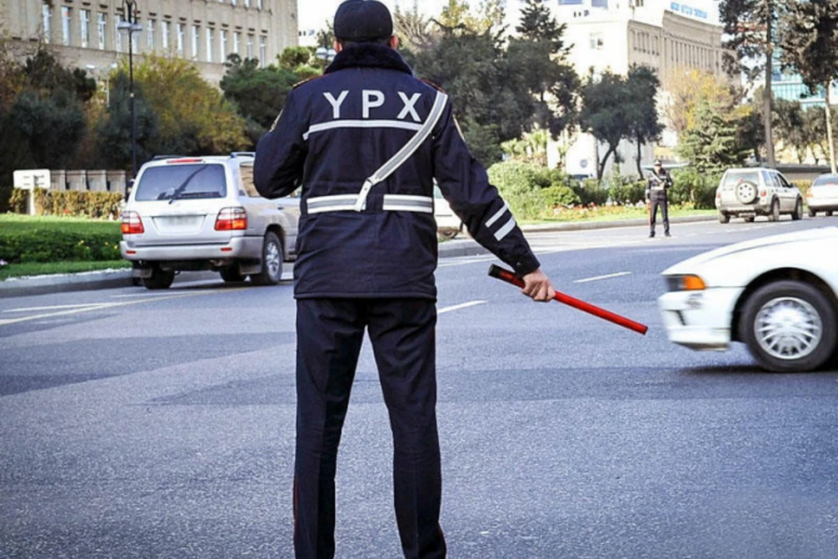 В Баку перекрыты некоторые дороги