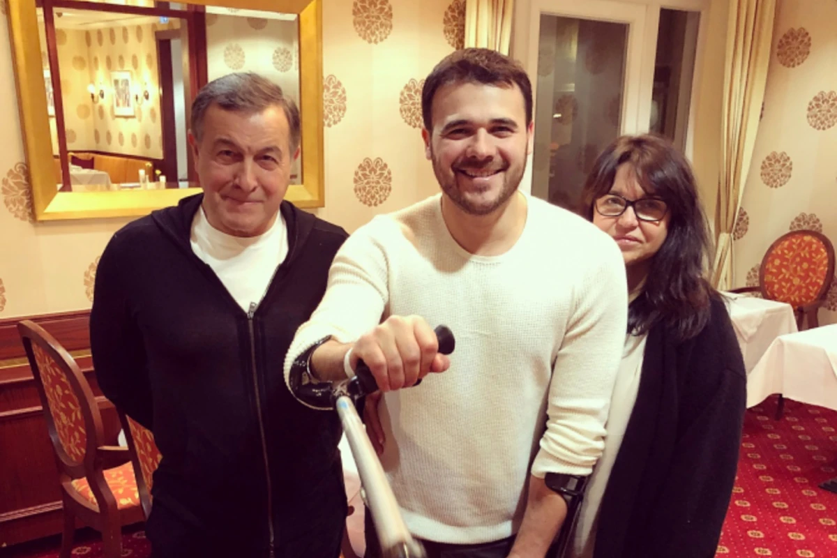 Emin Ağalarov təcili əməliyyat olundu - Sevgilisi onu tək qoymadı (FOTO)