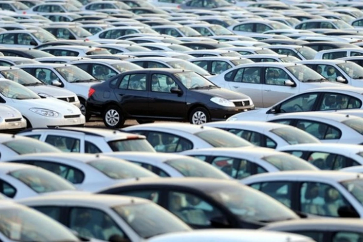 Dövlət avtomobilləri satışa çıxır - Hyundai Sonata 7500, BMW-730 21000 AZN (QİYMƏTLƏR)