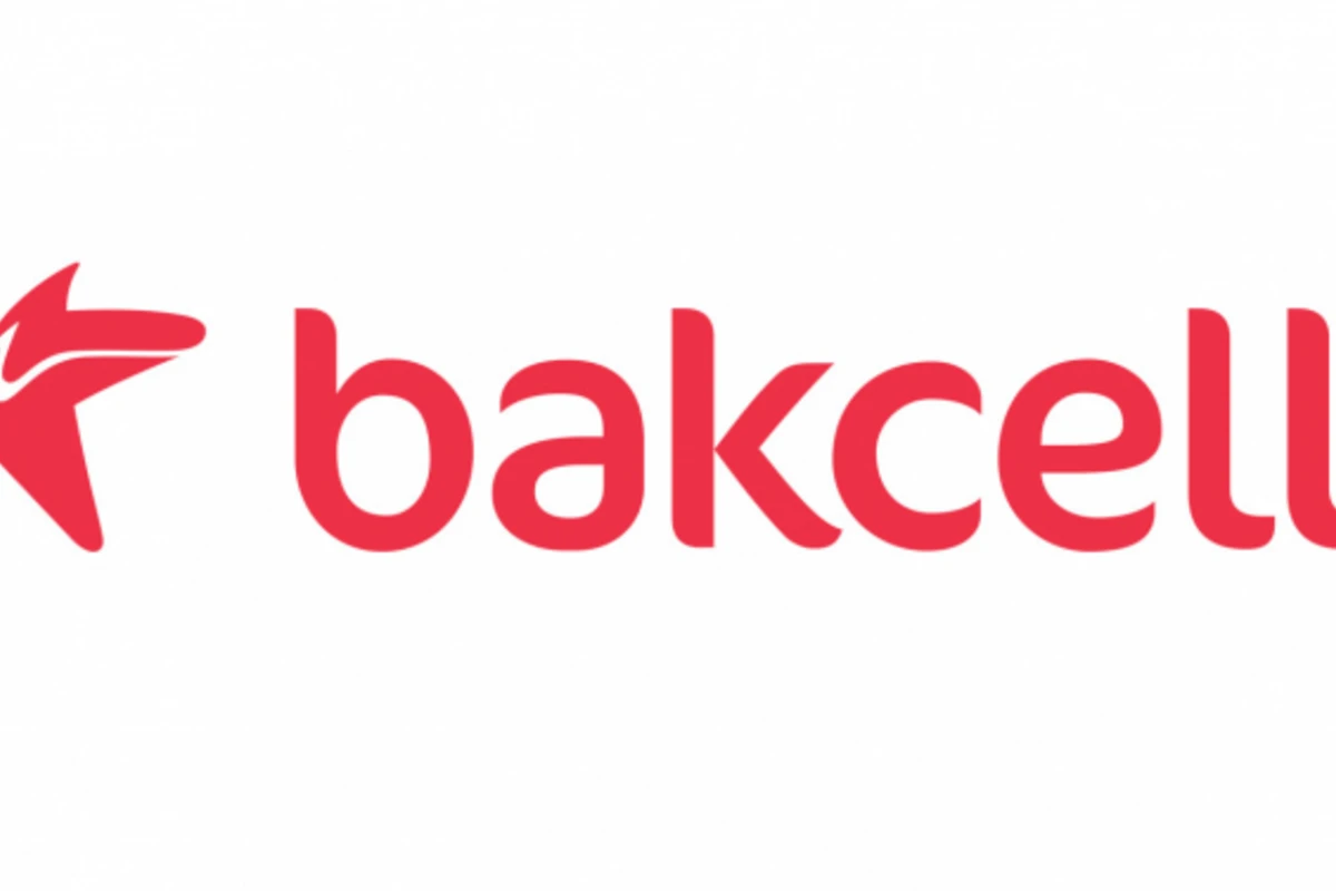 Тысячи подарков от Bakcell и Xalq Bank