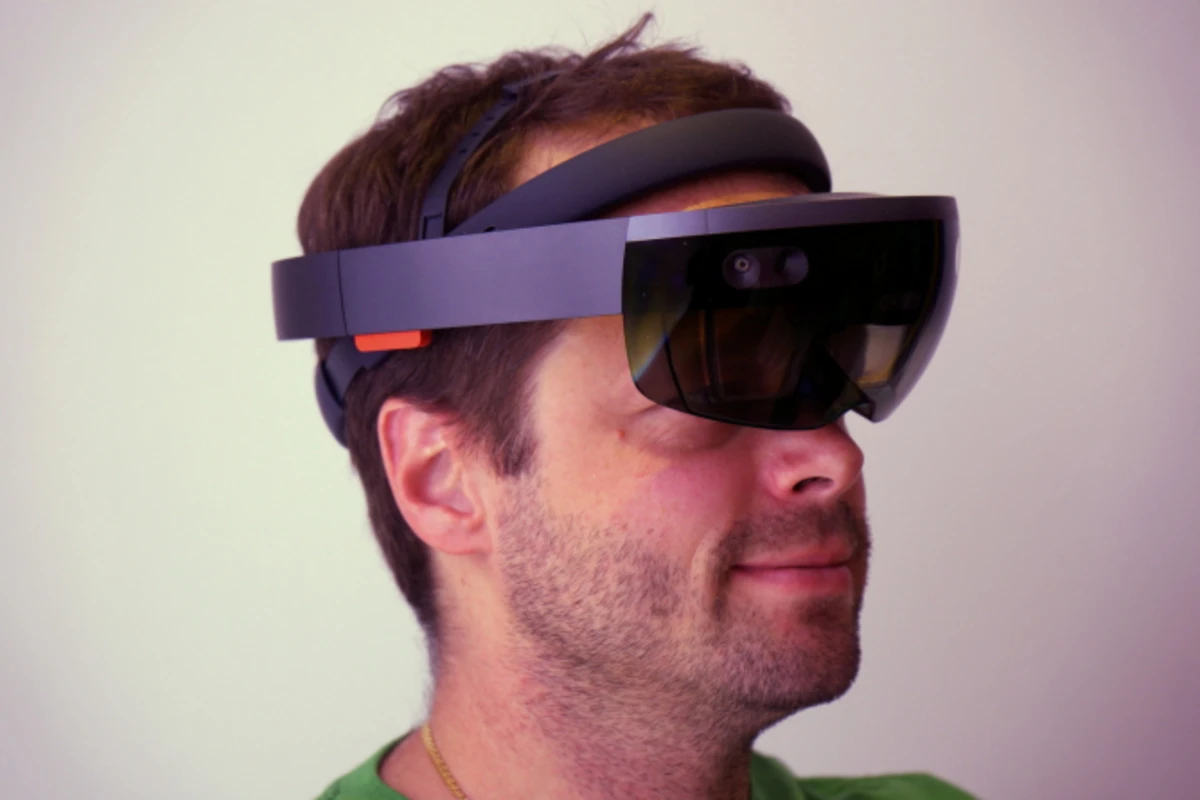 Акушеров учат принимать роды с помощью VR-очков