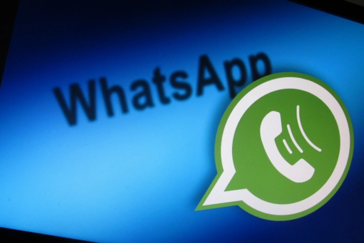 У WhatsApp появился двойник. Он устанавливается сам и ворует личные данные