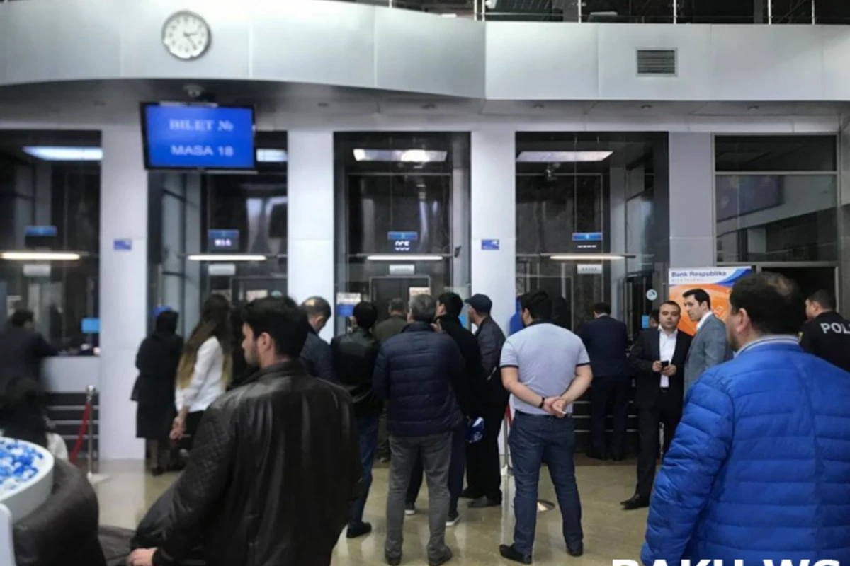 Bakıda dollara olan tələbat qəfil artdı
