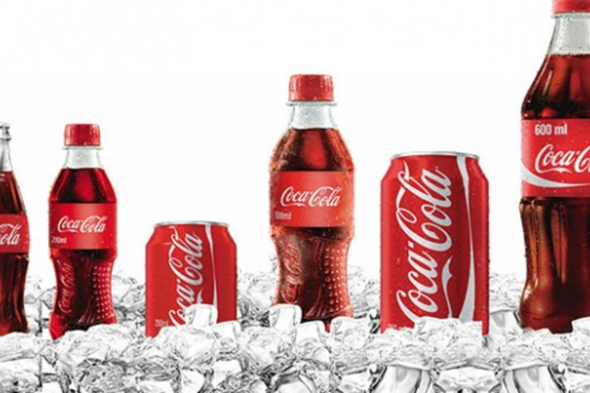 Coca-Cola firmasından dünyada ilk, qabları yeyiləcək - VİDEO