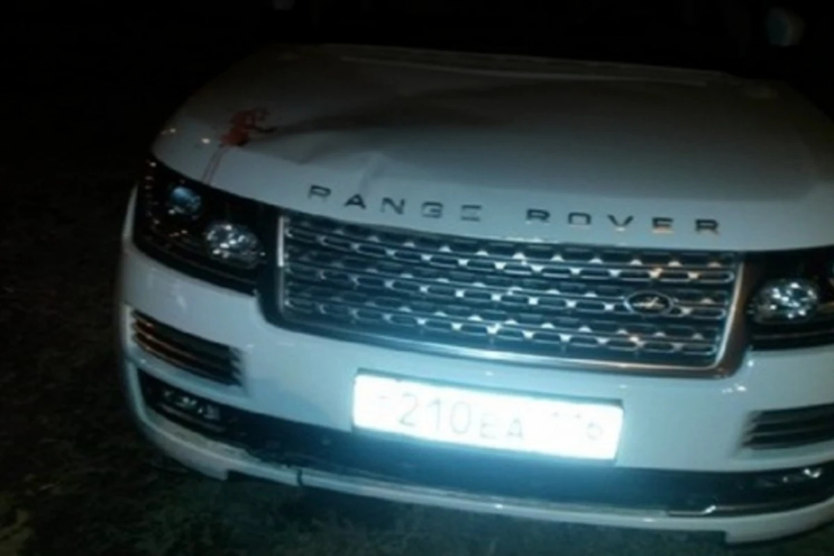 Житель Баку по неосторожности на Range Rover сбил насмерть своего сына