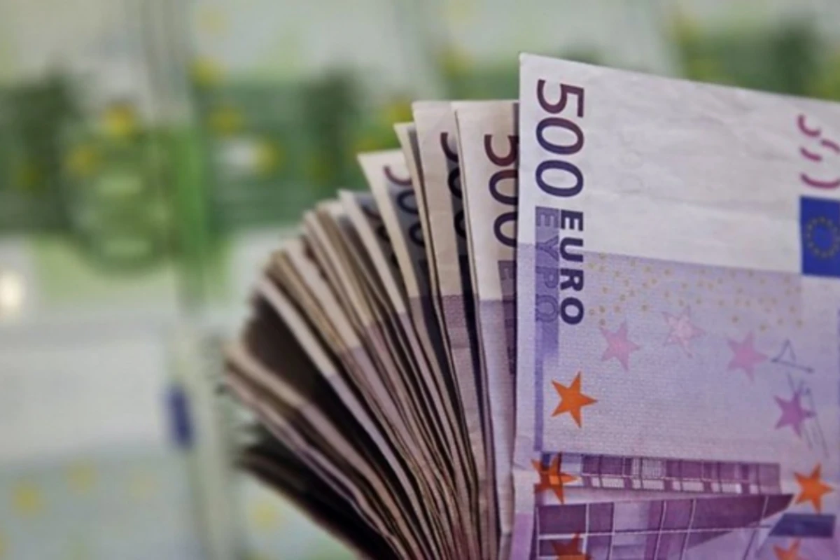 Азербайджанец из Германии обнаружил, что разбогател на €128 миллионов