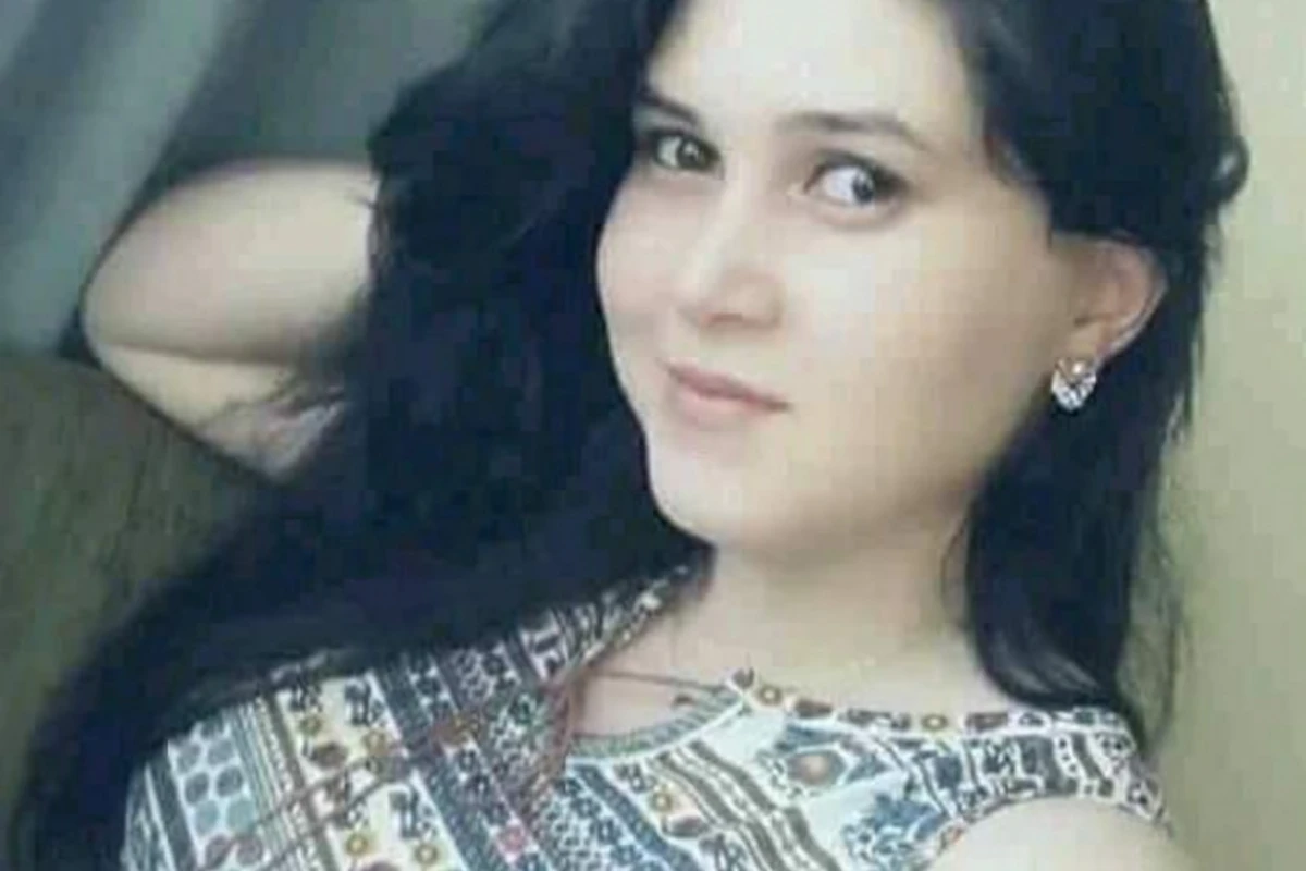 В бакинском метро 42-летняя жительница, которую насильно хотели выдать замуж, совершила суицид