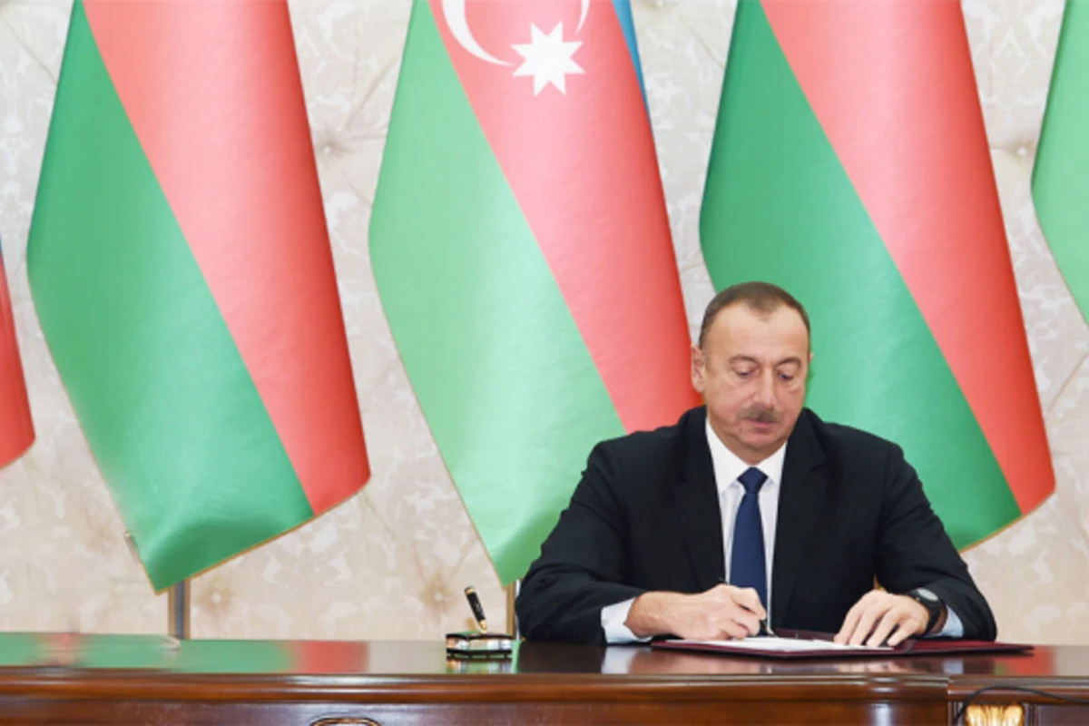 Prezidentdan daha bir gözlənilən SƏRƏNCAM: 3 başsız quruma... Prezidentdan daha bir gözlənilən SƏRƏNCAM: 3 başsız quruma...