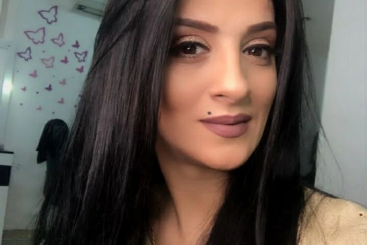 Ölkəni ayağa qaldıran valideyndən canlı yayımda təhqir: Ay şərəfsizlər, ay murdarlar... (VİDEO)