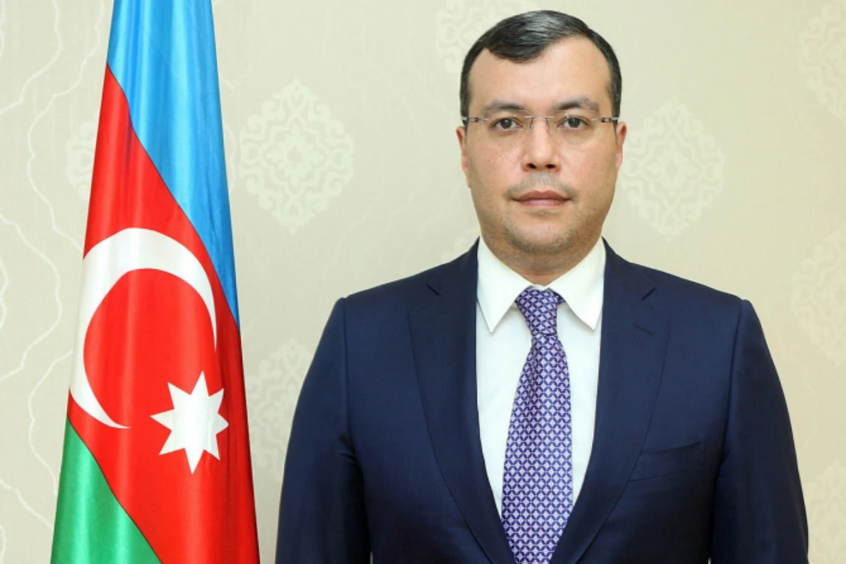Новый министр поручил женщинам руководство двумя отделами