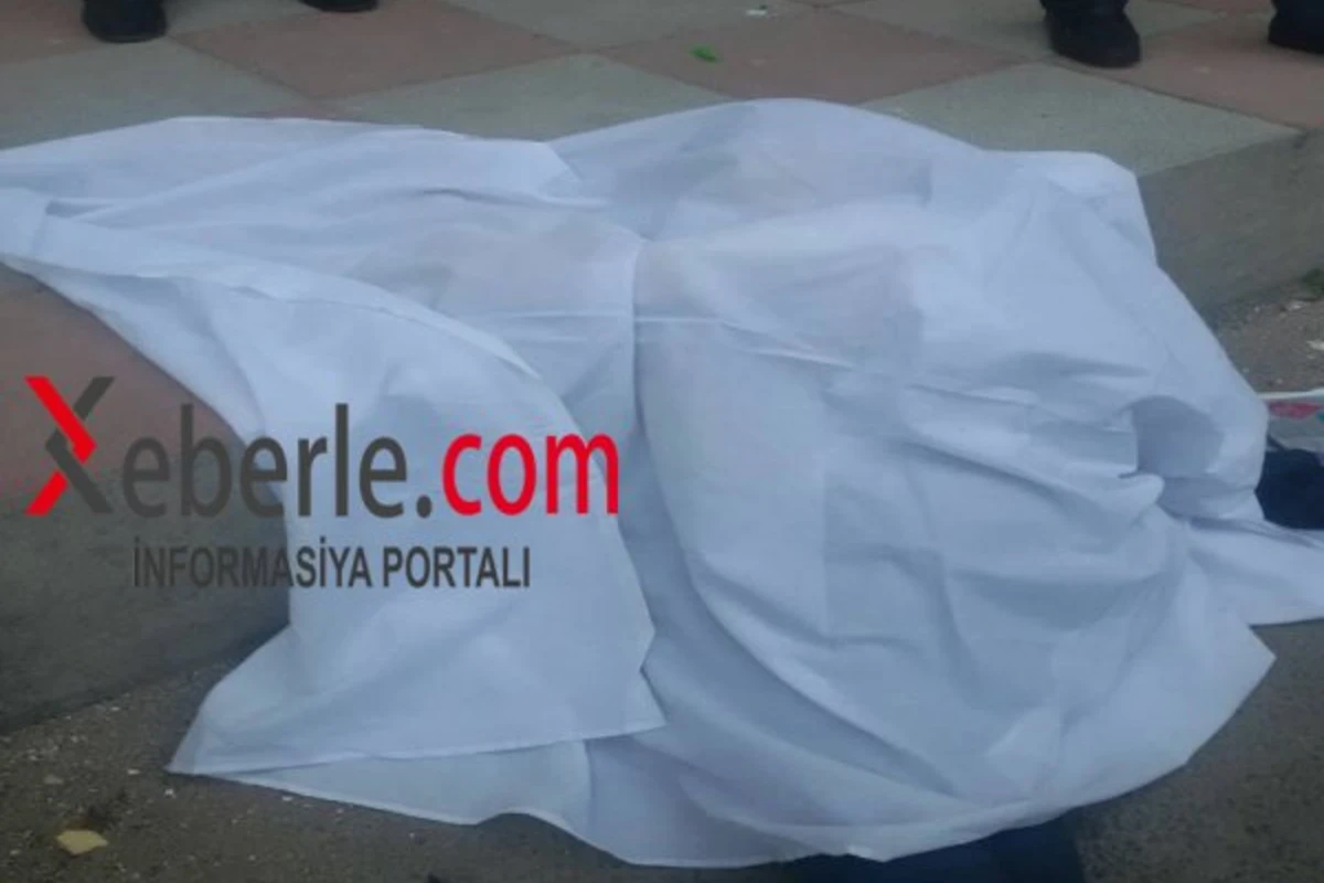 Sumqayıtda abituriyent özünü öldürdü - test toplusu, 20 qəpik pul və eynək FOTO