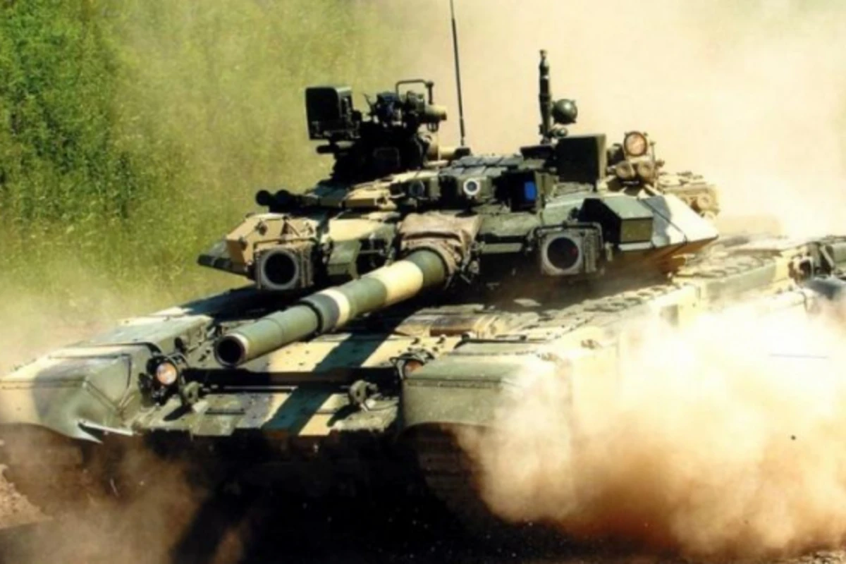 Kəşfiyyatçımız ermənilərə CƏHƏNNƏM YAŞATDI: 3 tankı məhv etdi, 2-ni ələ keçirdi və... FOTO