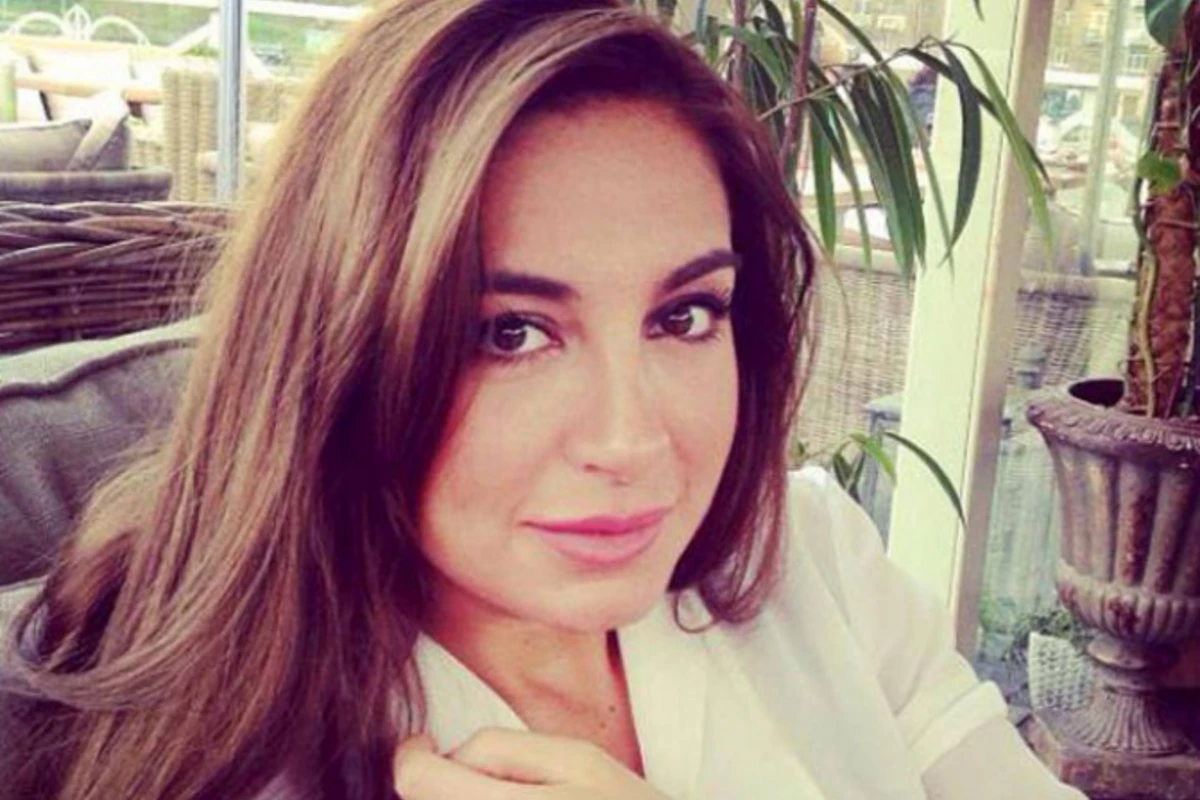 Arzu Əliyeva AXC ilə bağlı film çəkdi - Bu tarixlərdə giriş pulsuz olacaq (VİDEO)