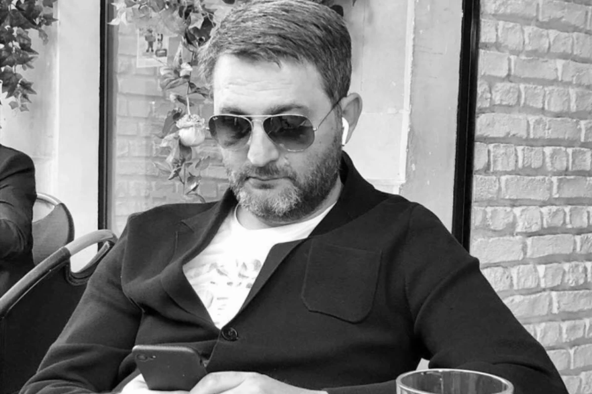 Эмин Эфенди: Молчи, грусть, молчи!