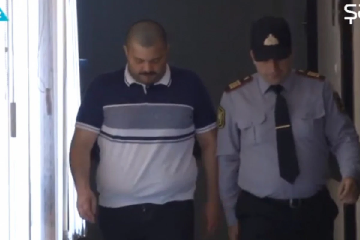 “Azərsu”nun sabiq rəis müavinindən 25 minlik CİNAYƏT – VİDEO “Azərsu”nun sabiq rəis müavinindən 25 minlik CİNAYƏT – VİDEO