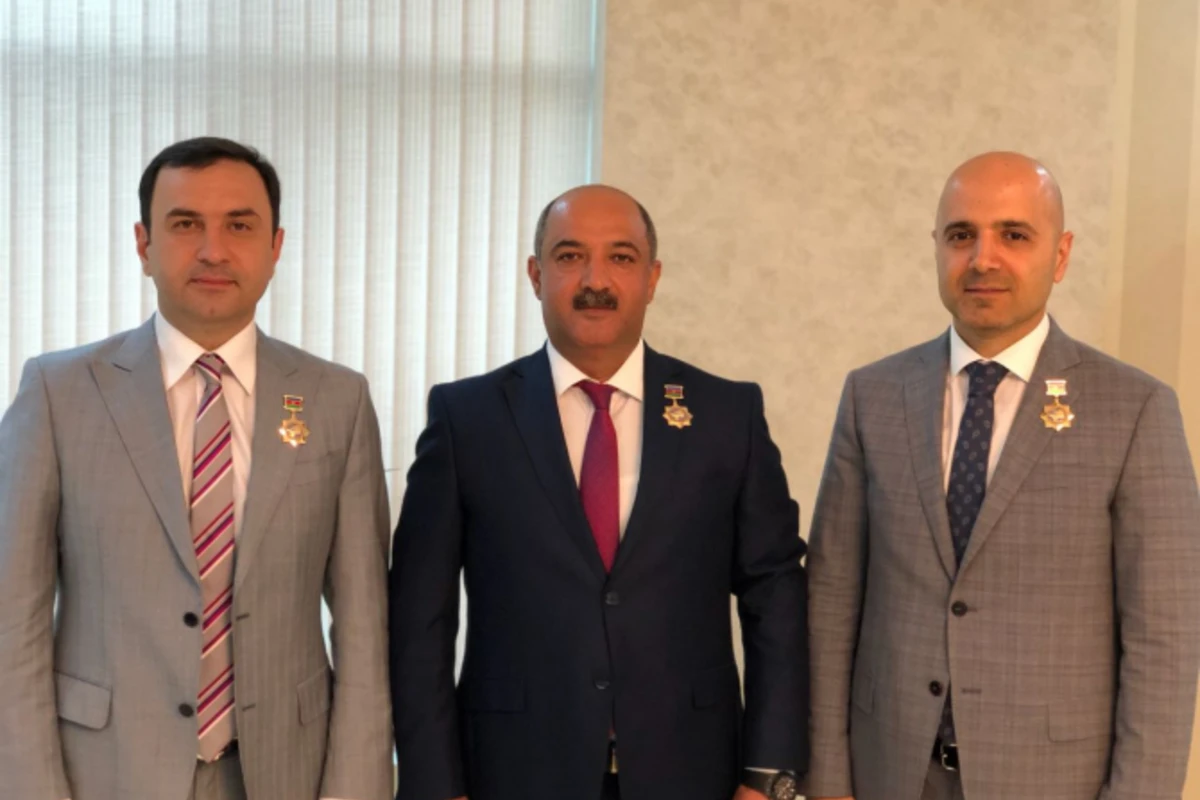 Azərbaycan Turizm Assosiasiyası xüsusi “Şərəf nişanı” ilə təltif edildi - FOTO Azərbaycan Turizm Assosiasiyası xüsusi “Şərəf nişanı” ilə təltif edildi - FOTO