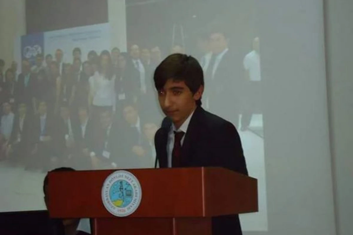 İntihar edən tələbənin anasından ürək ağrıdan sözlər: “Az bal topladığı üçün ...” FOTO İntihar edən tələbənin anasından ürək ağrıdan sözlər: “Az bal topladığı üçün ...” FOTO