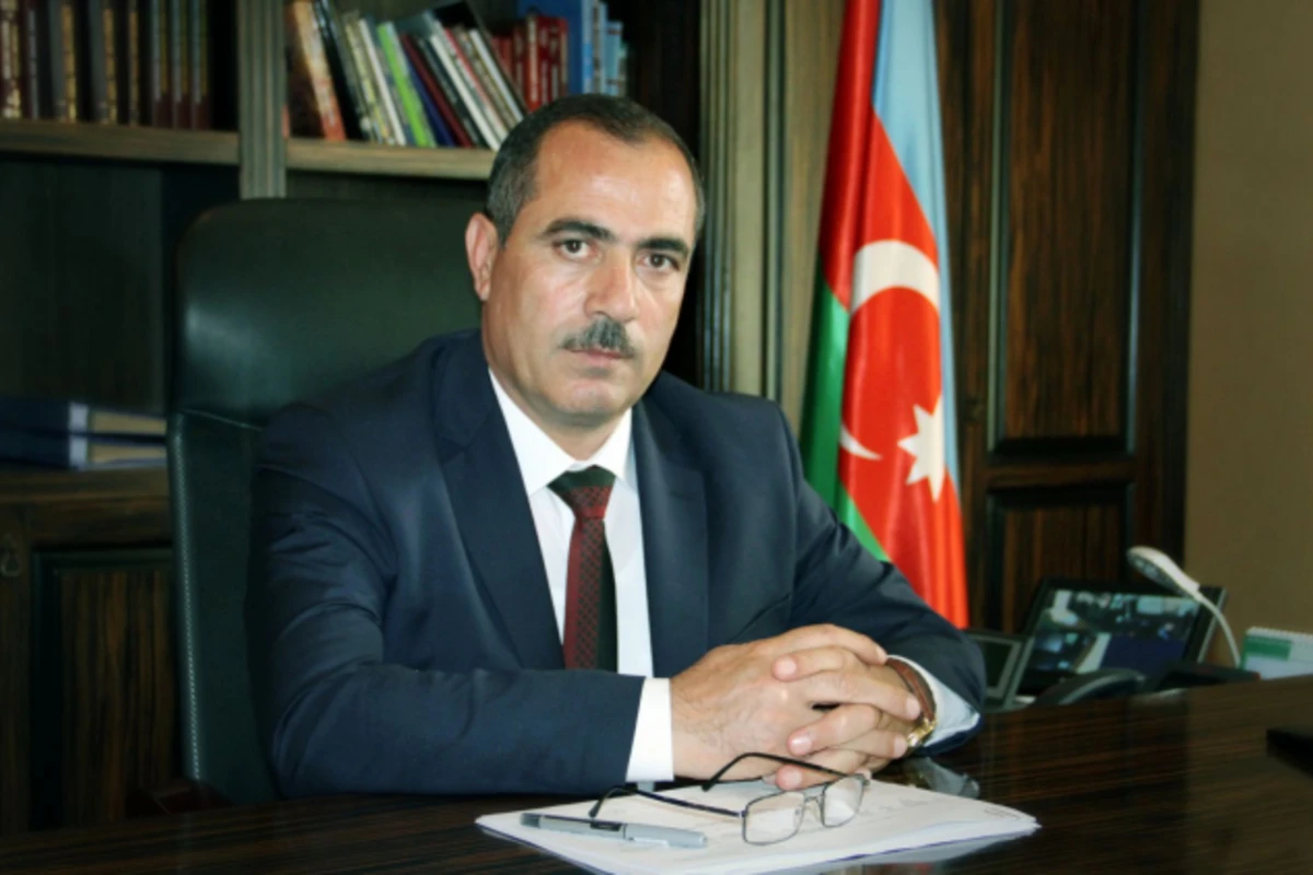İşdən çıxarılan icra başçısı: Silah götürüb döyüşə də getməyə hazıram