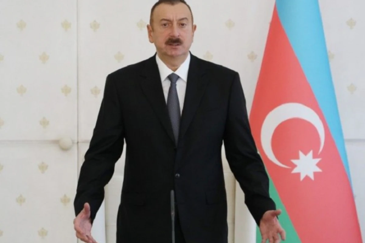 Prezident iftar mərasimində iştirak edir