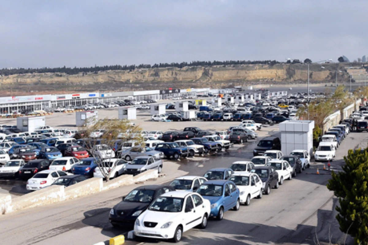 Maşın bazarında qiymətlər bahalaşmağa başladı Maşın bazarında qiymətlər bahalaşmağa başladı